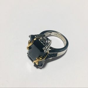 Sterling silver and onyx fillagree ring